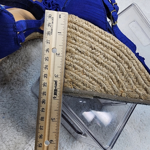 Cato Blue Wedge Sandals Size 10M - Picture 5 of 11